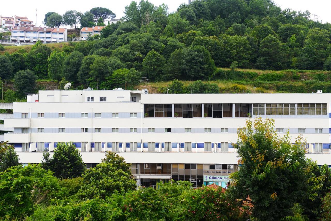 Hotel Navarras Amarante Exterior photo